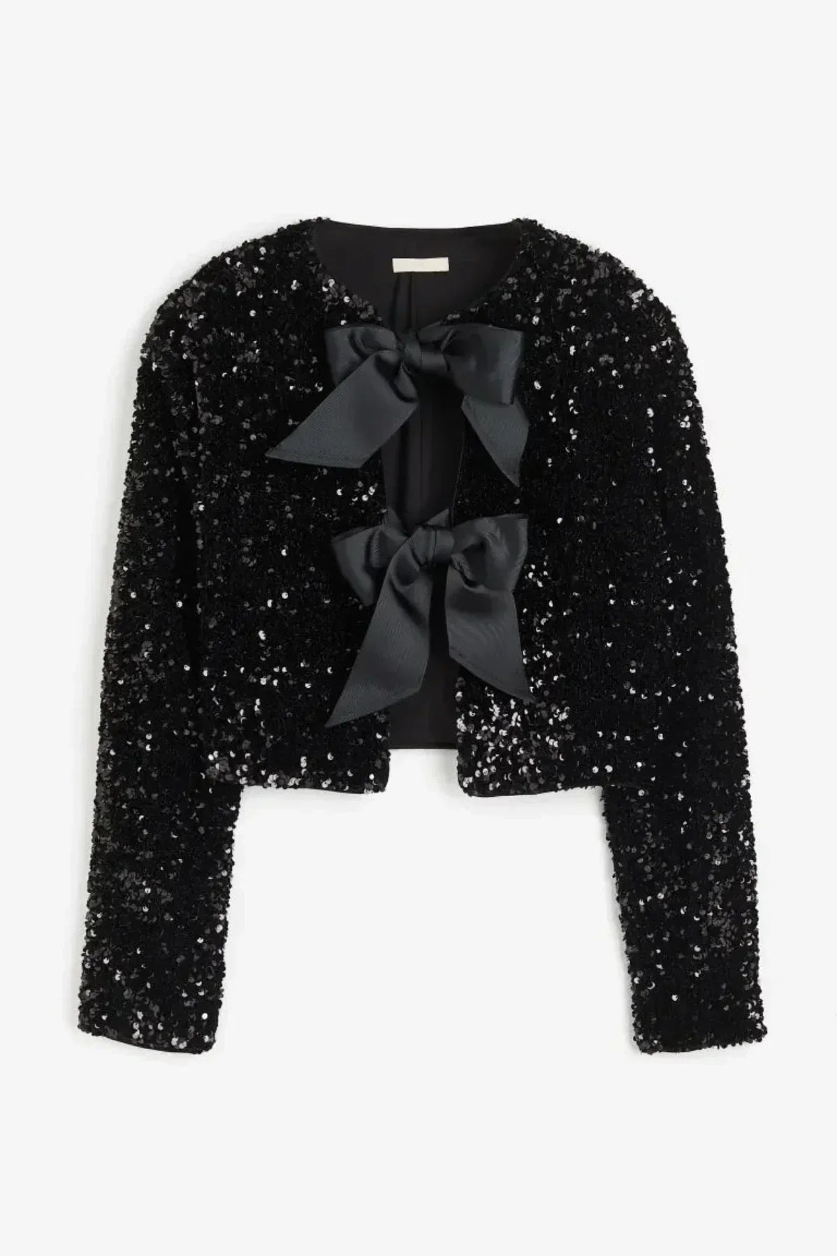 Noria™ | Blusa moderna y chic con acentos de lazo
